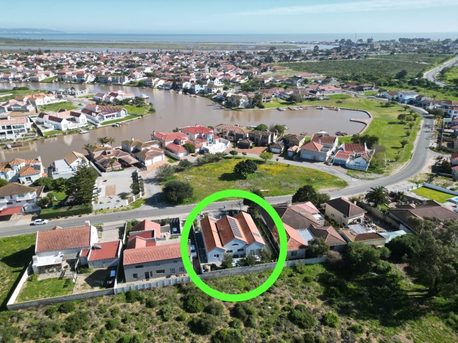 4 Bedroom Property for Sale in Port Owen Western Cape